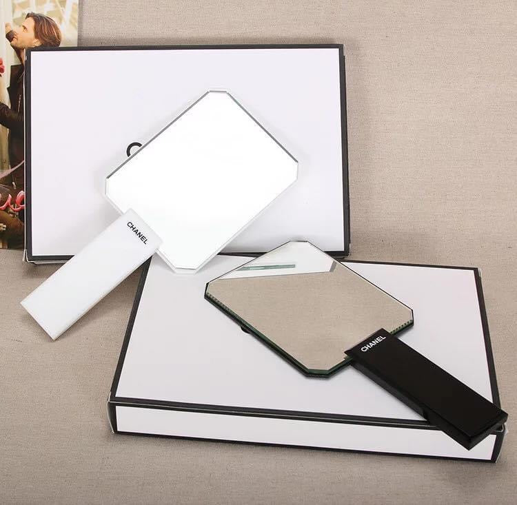 Hand Mirror White